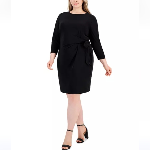 Kasper Plus Size Side-Tie Faux-Wrap Dress in Black - 1X - Picture 2 of 3